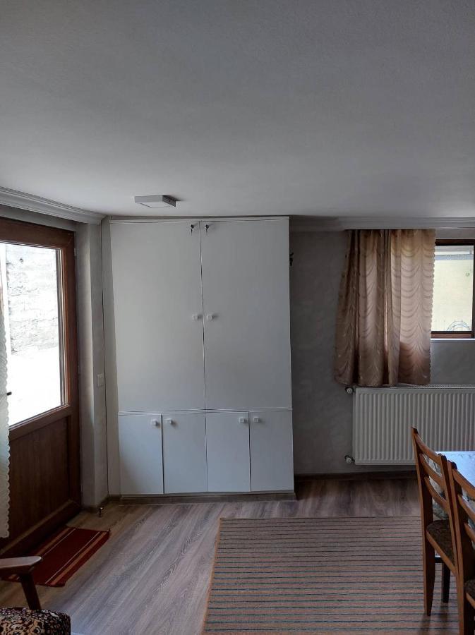 Davids Entire Place Borzsomi Kültér fotó